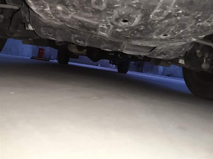 Фото 23 - Dongfeng Forthing Lingzhi M5