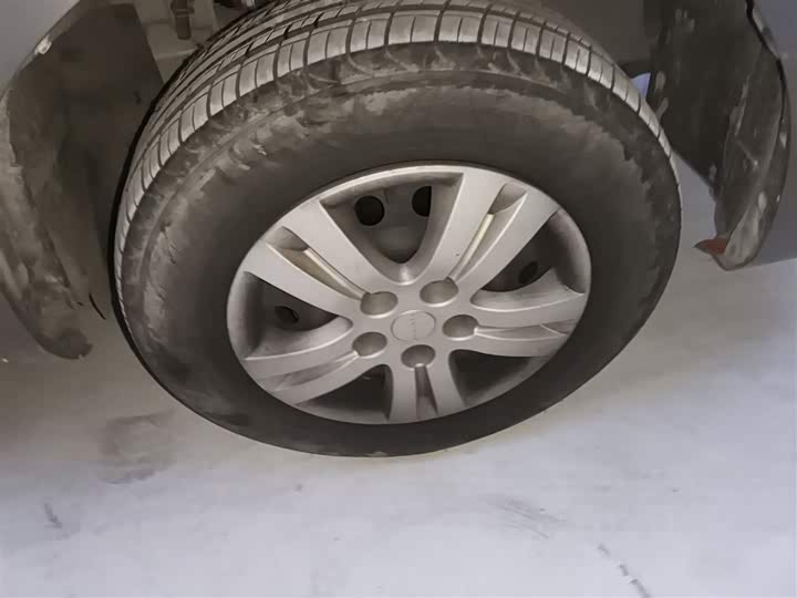 Фото 31 - Dongfeng Forthing Lingzhi M5