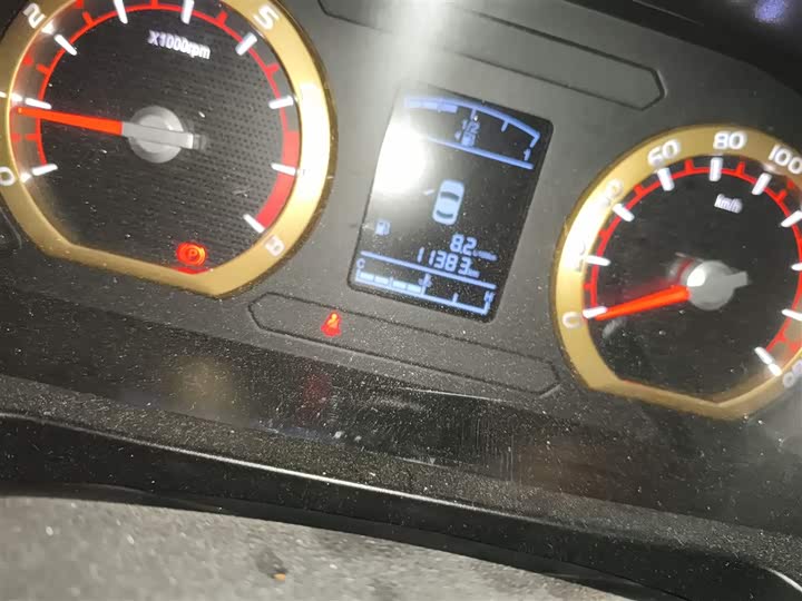 Фото 5 - Dongfeng Forthing Lingzhi M5