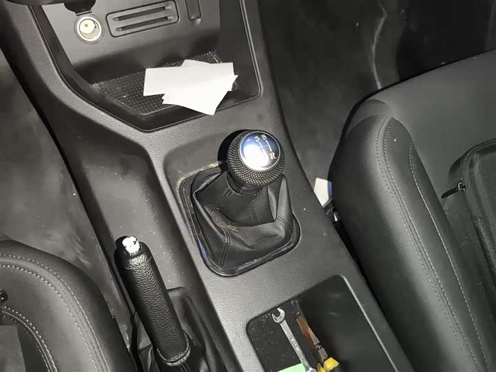 Фото 7 - Dongfeng Forthing Lingzhi M5