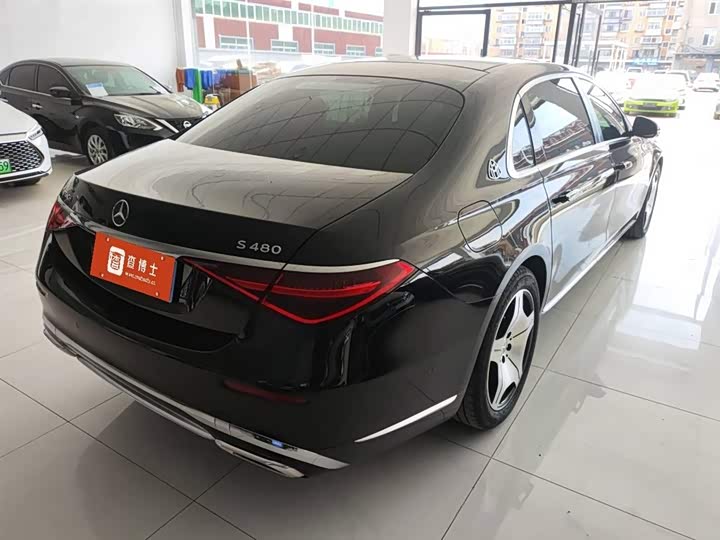 Фото 10 - Mercedes-Benz Maybach S-Class