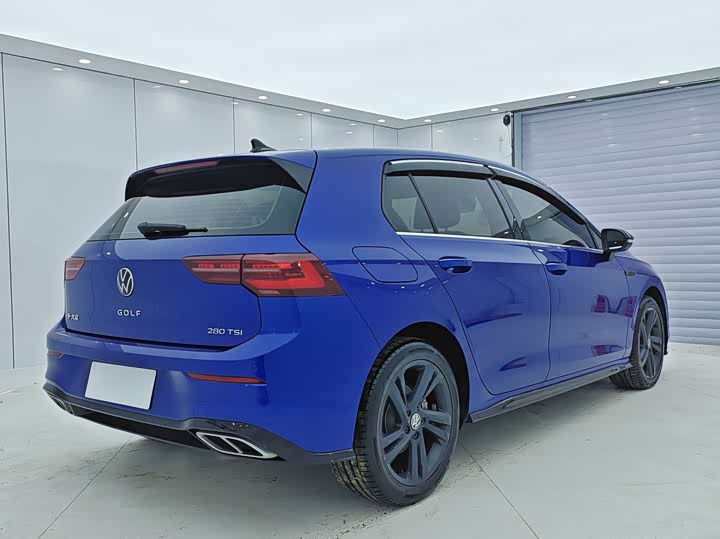 Фото 3 - Volkswagen Golf