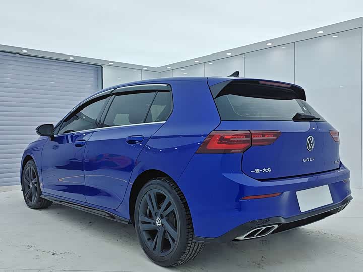 Фото 6 - Volkswagen Golf