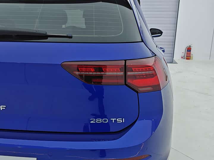 Фото 9 - Volkswagen Golf