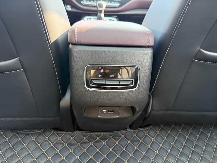 Фото 13 - GAC Trumpchi M6