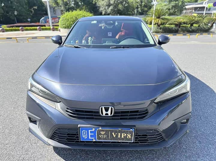 Фото 2 - Honda Civic