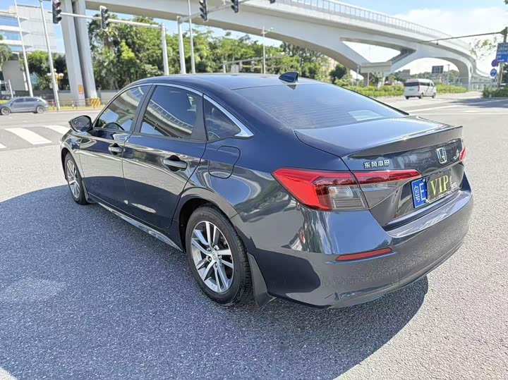 Фото 7 - Honda Civic