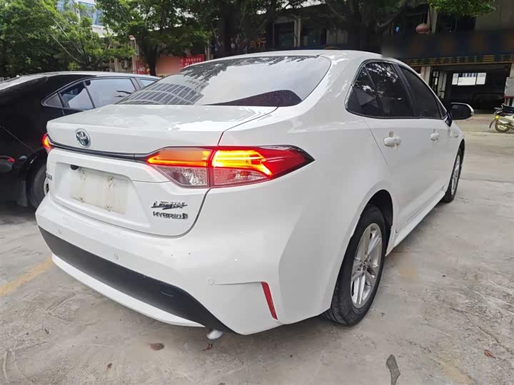 Фото 23 - Toyota Levin