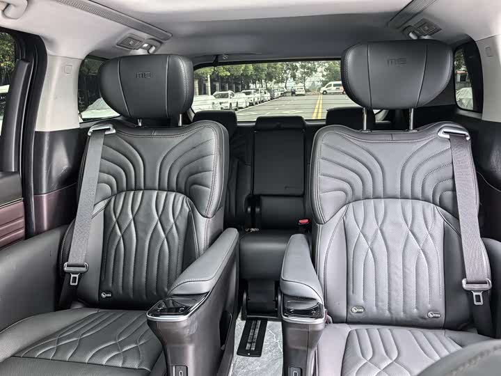 Фото 13 - GAC Trumpchi M8