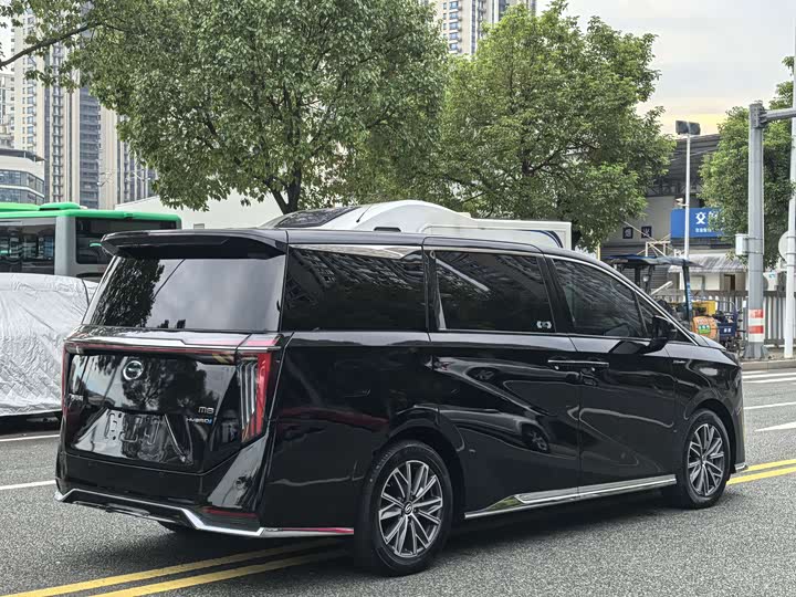 Фото 8 - GAC Trumpchi M8