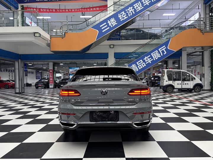 Фото 17 - Volkswagen CC