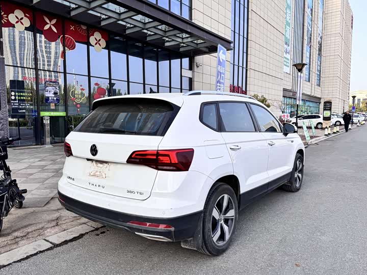 Фото 5 - Volkswagen Tharu