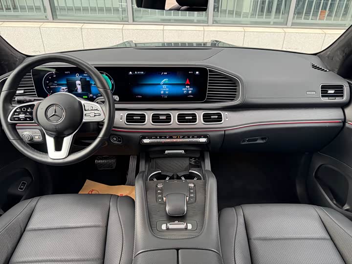 Фото 17 - Mercedes-Benz GLS-Class