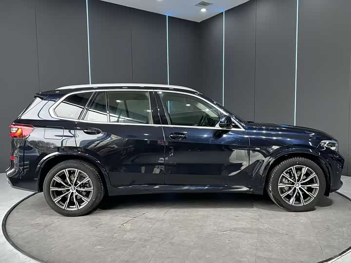 Фото 5 - BMW X5