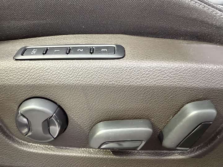 Фото 5 - Skoda Superb