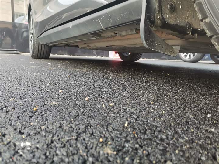 Фото 21 - BYD Qin L