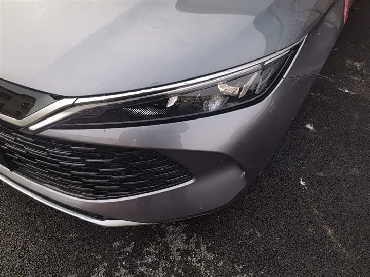 Фото 24 - BYD Qin L