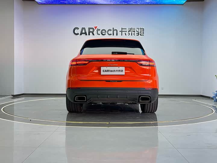 Фото 23 - Porsche Cayenne