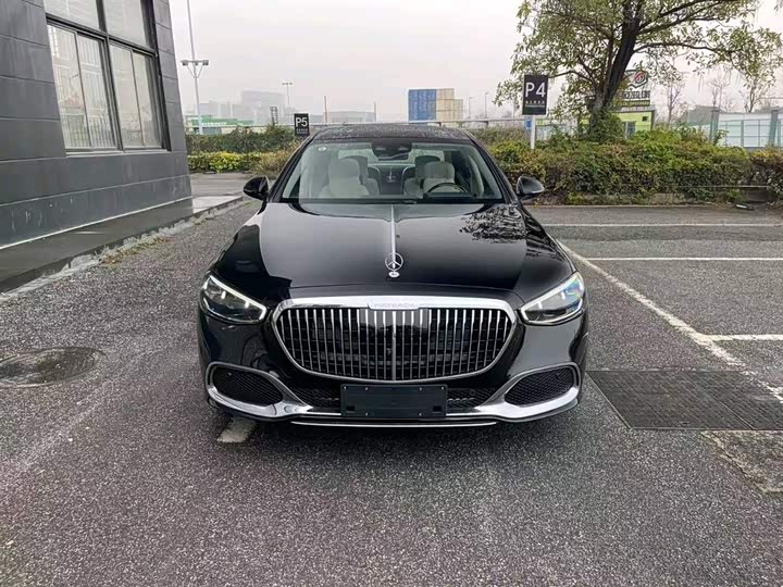 Фото 1 - Mercedes-Benz Maybach S-Class