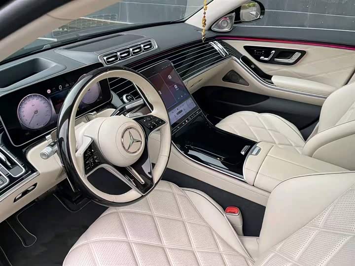 Фото 5 - Mercedes-Benz Maybach S-Class