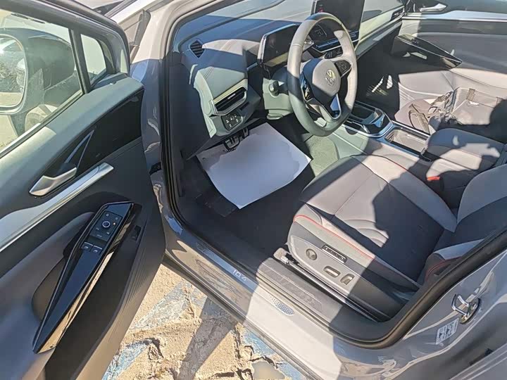 Фото 23 - Volkswagen ID.4 Crozz