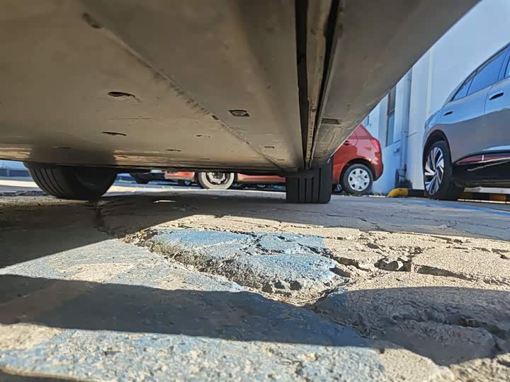 Фото 8 - Volkswagen ID.4 Crozz