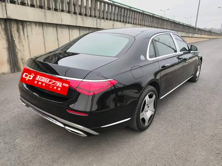Фото 7 - Mercedes-Benz Maybach S-Class