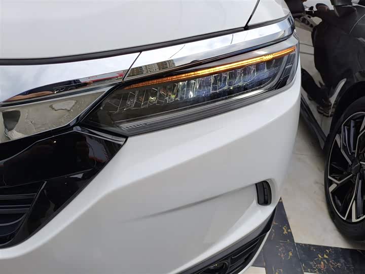 Фото 24 - Honda Breeze