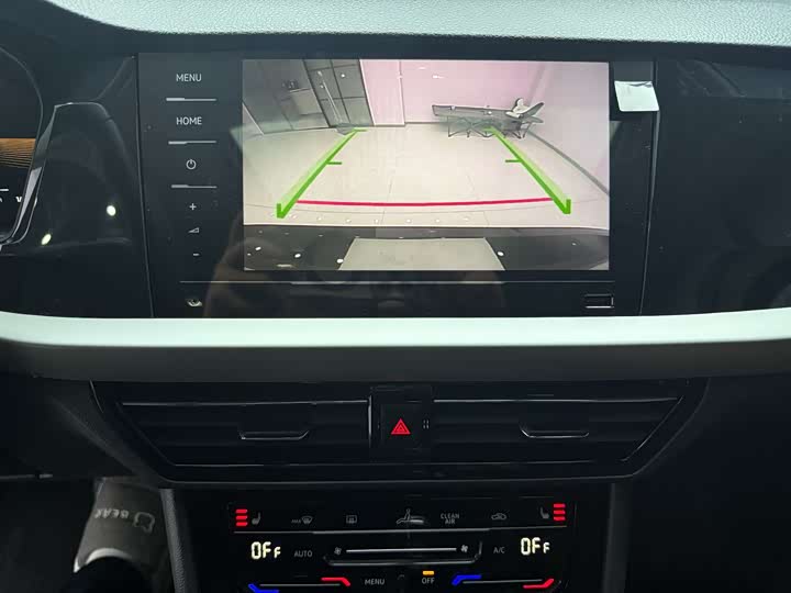 Фото 14 - Volkswagen Lavida