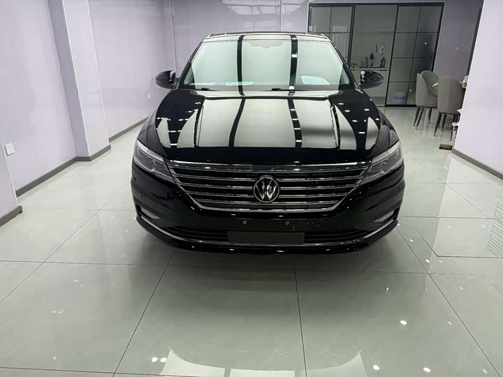 Фото 2 - Volkswagen Lavida