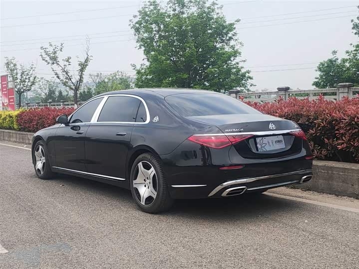 Фото 3 - Mercedes-Benz Maybach S-Class