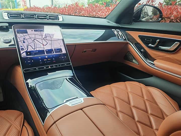 Фото 6 - Mercedes-Benz Maybach S-Class