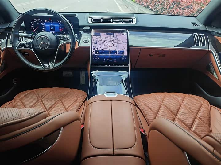 Фото 7 - Mercedes-Benz Maybach S-Class