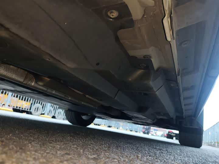 Фото 17 - Toyota RAV4