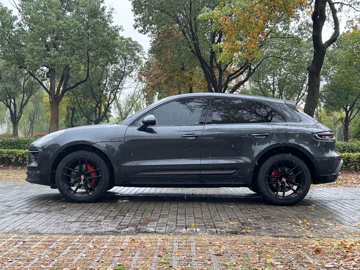 Фото 2 - Porsche Macan