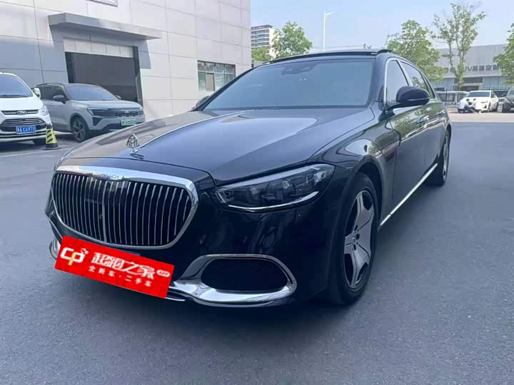 Фото 1 - Mercedes-Benz Maybach S-Class