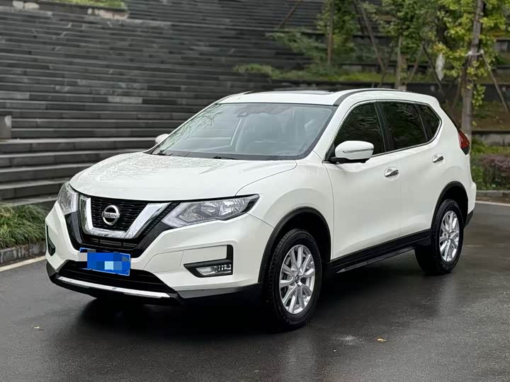 Фото 2 - Nissan X-Trail