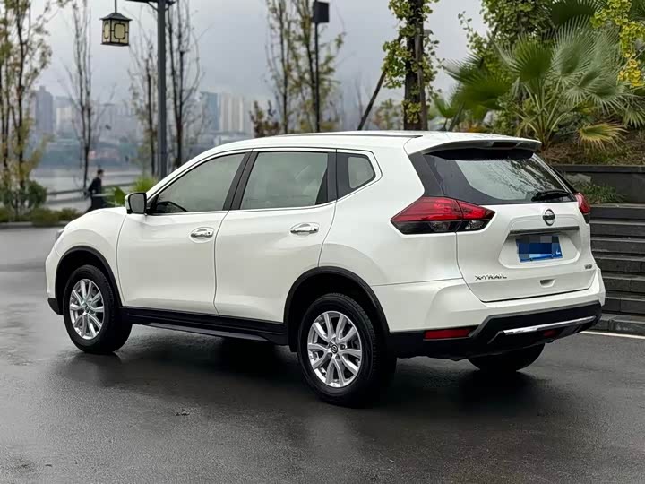 Фото 4 - Nissan X-Trail