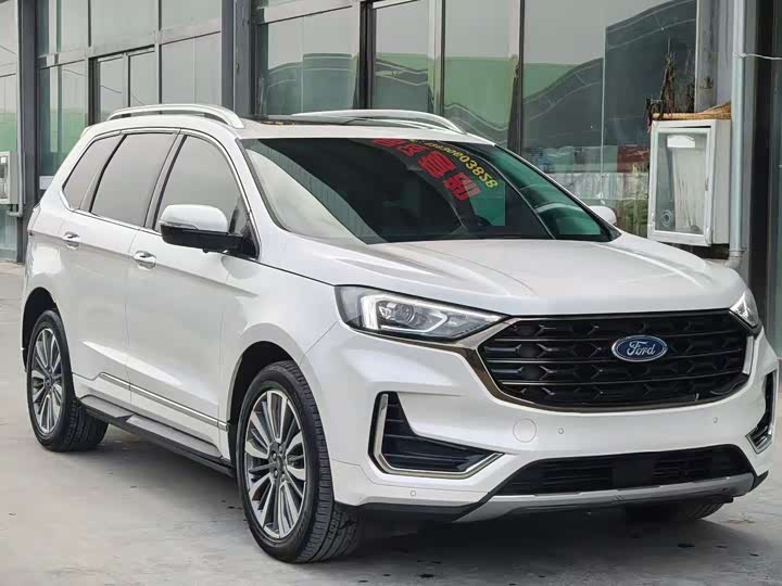 Фото 3 - Ford Edge