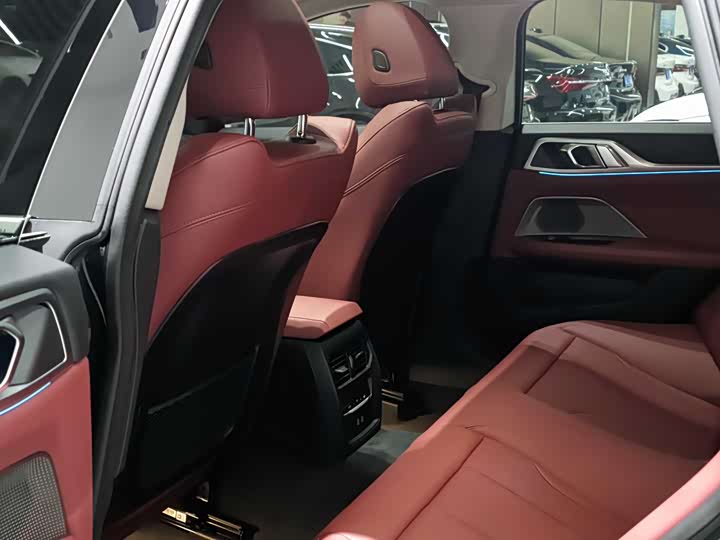 Фото 10 - BMW 4 Series