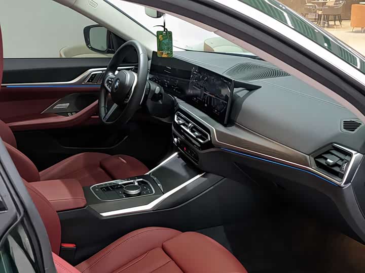 Фото 16 - BMW 4 Series