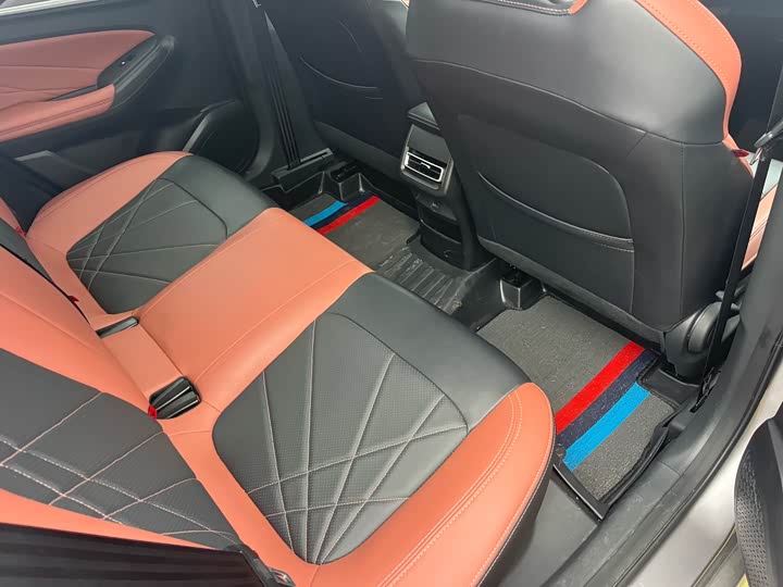 Фото 23 - Changan Eado Plus