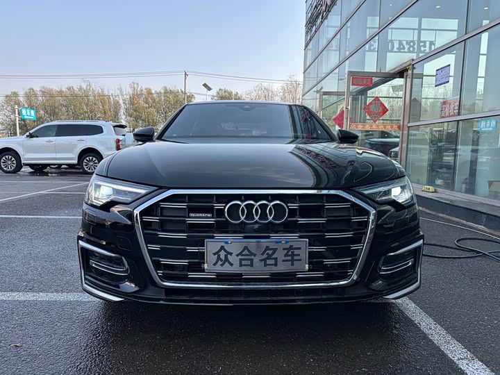 Фото 1 - Audi A6L