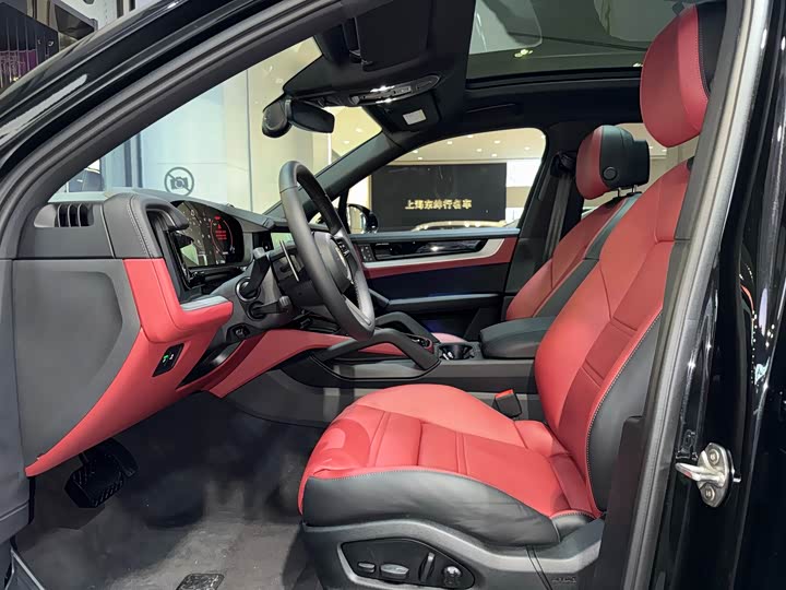 Фото 14 - Porsche Cayenne