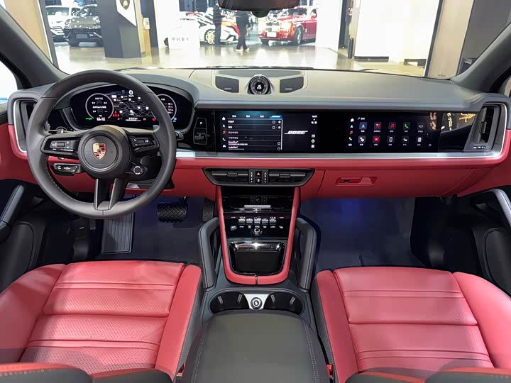 Фото 17 - Porsche Cayenne