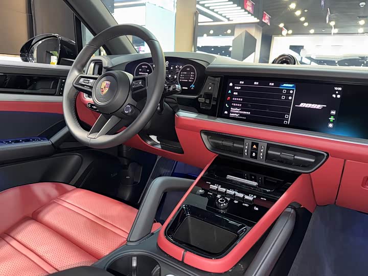 Фото 18 - Porsche Cayenne