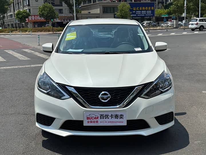 Фото 2 - Nissan Sylphy