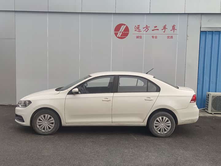 Фото 3 - Volkswagen Santana