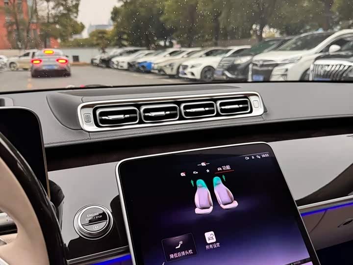 Фото 9 - Mercedes-Benz Maybach S-Class