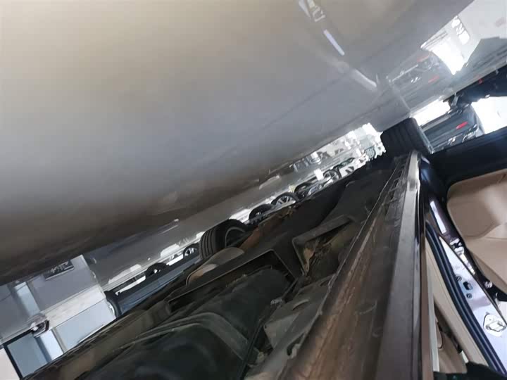 Фото 22 - Buick GL8 ES